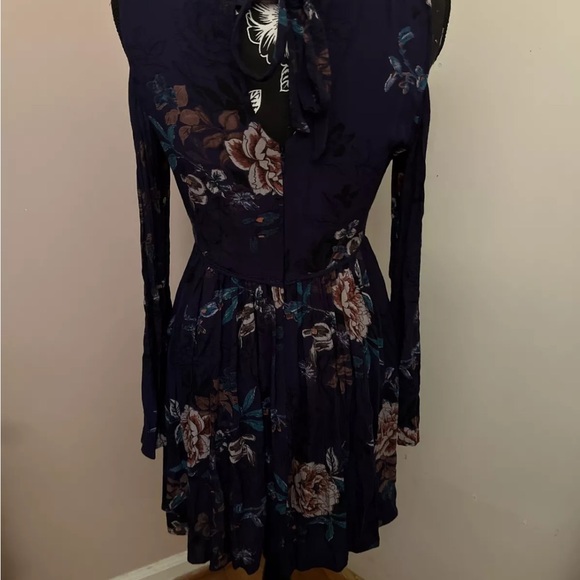 American rag dress - Picture 3 of 3